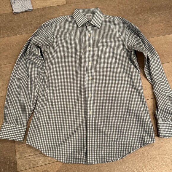 BROOKS BROTHERS MENS REGENT LONG SLEEVE BUTTON SHIRT 15 1/2 -35 NON IRON - Picture 1 of 8